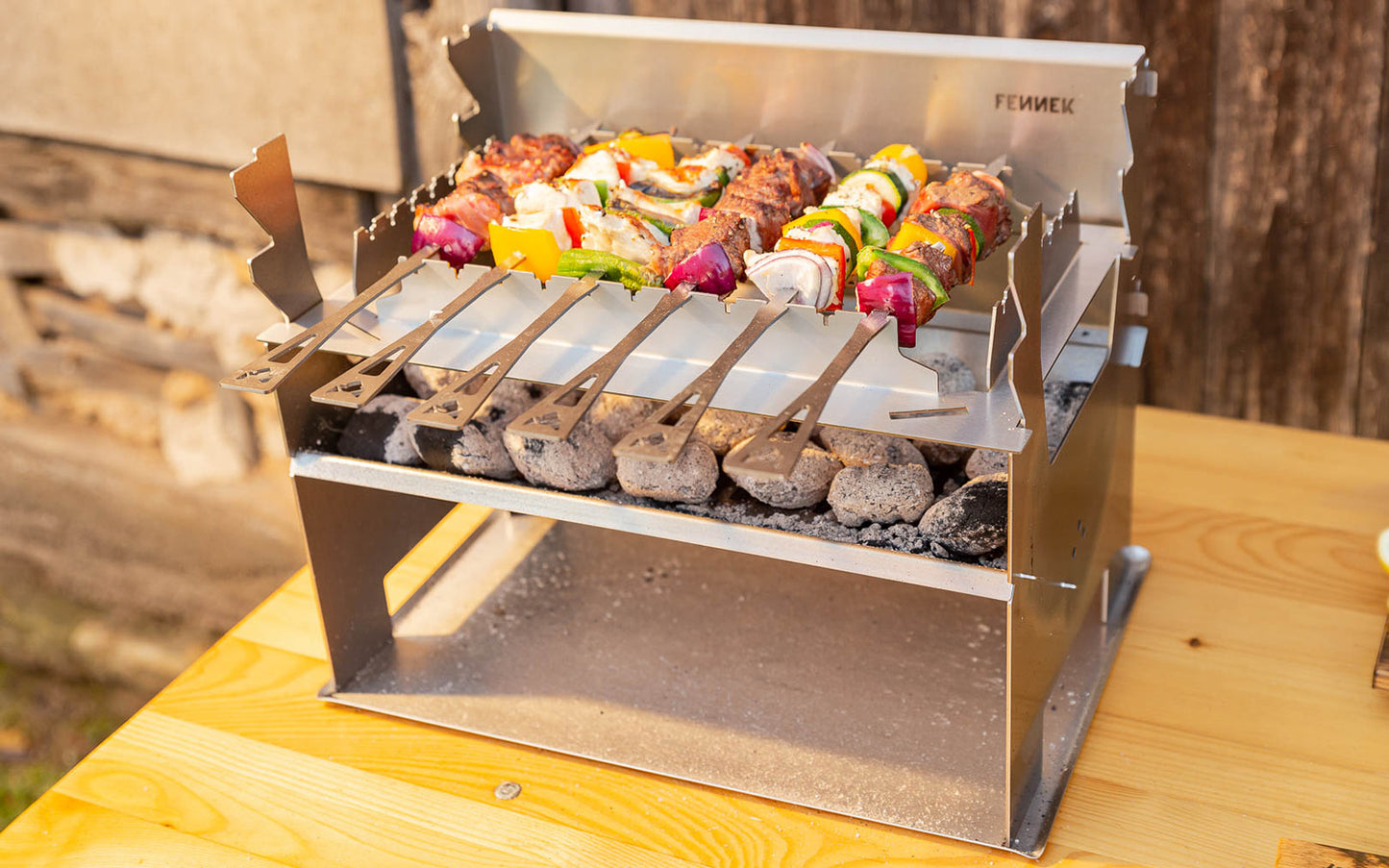 FENNEK Grillspydholdersett til FENNEK 2.0