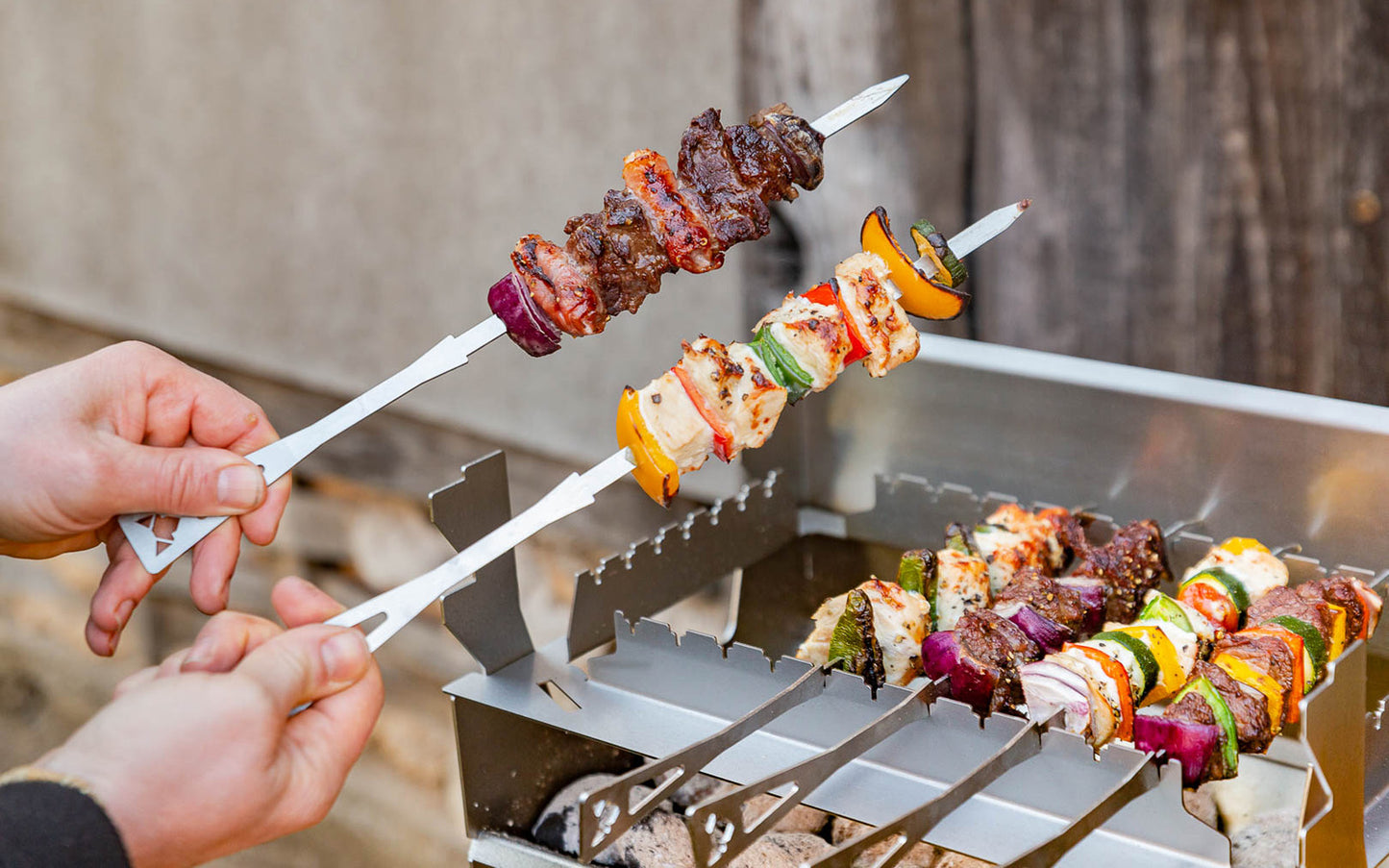 FENNEK Grillspydholdersett til FENNEK 2.0